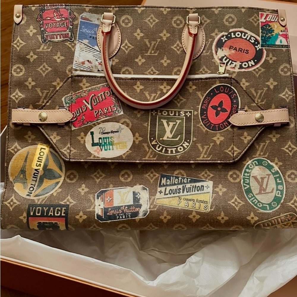 Louis Vuitton Brown and Multicolor Travel Tote OnTheGo Voyage M47147